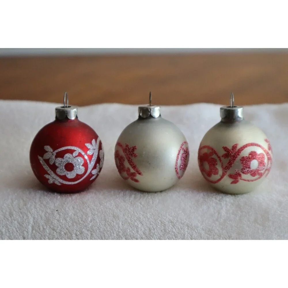 Vintage Lot 6x Glass Ball Red White Glitter Christmas Ornament Flower 1.75